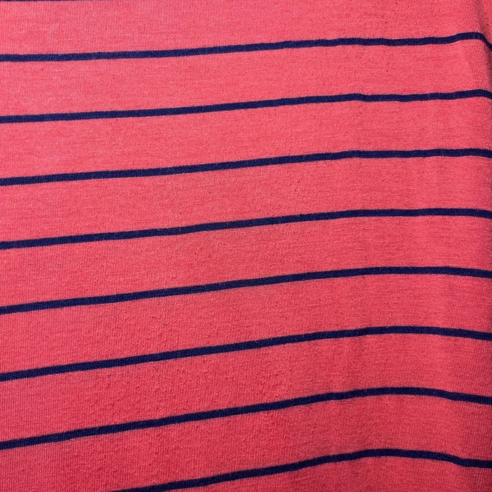 Green Envelope Boutique Women’s Striped Coral Top - Picture 3 of 6